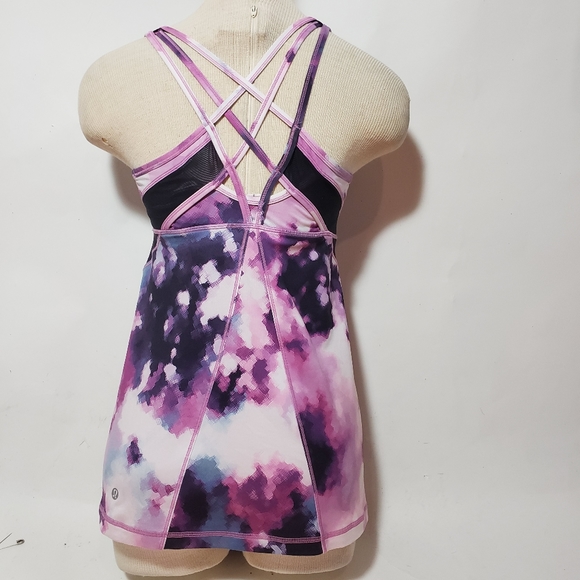 Lululemon Strap it Like its Hot Blooming Pixie Tank 8 - Picture 2 of 4